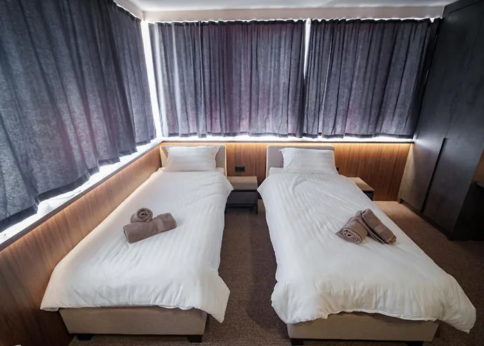 Prenociste Binta Хостел